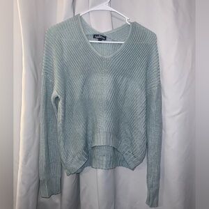 Aqua blue V-neck crop knit sweater Juniors Medium cute NWOT
